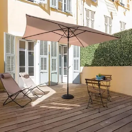 Superb Studio Quiet Terrace Center Wifi Ac Miyake Apartment